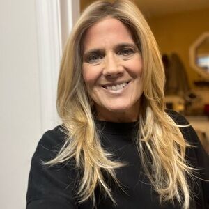 Styles By Soma Everyday Elegance in Sun-kissed Blonde